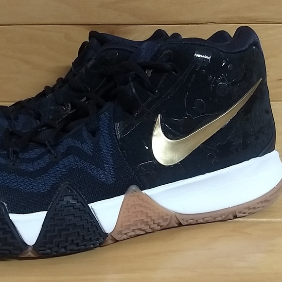 Nike Kyrie 4 Pitch Blue Basketball Shoe 943806 403 - Picture 4 of 7